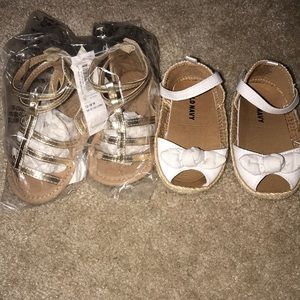 Baby Girls Old Navy Sandals 12-18 months